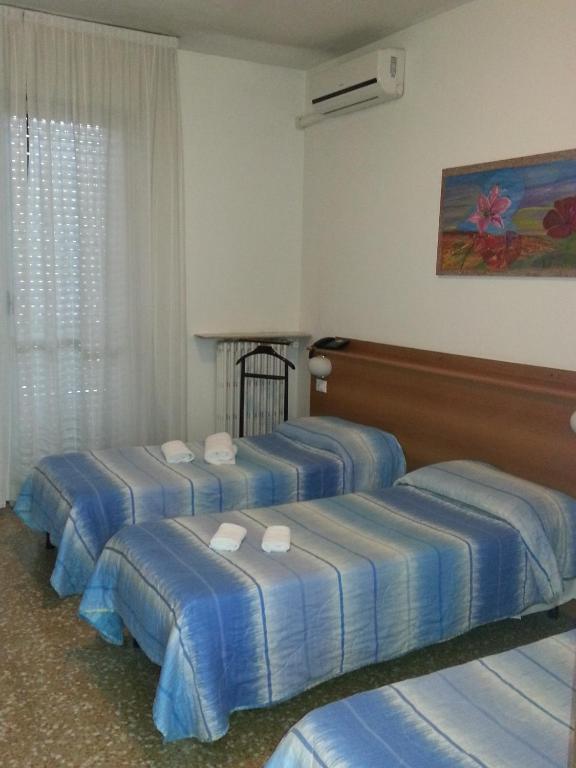 Hotel Lombardia Seveso Zimmer foto